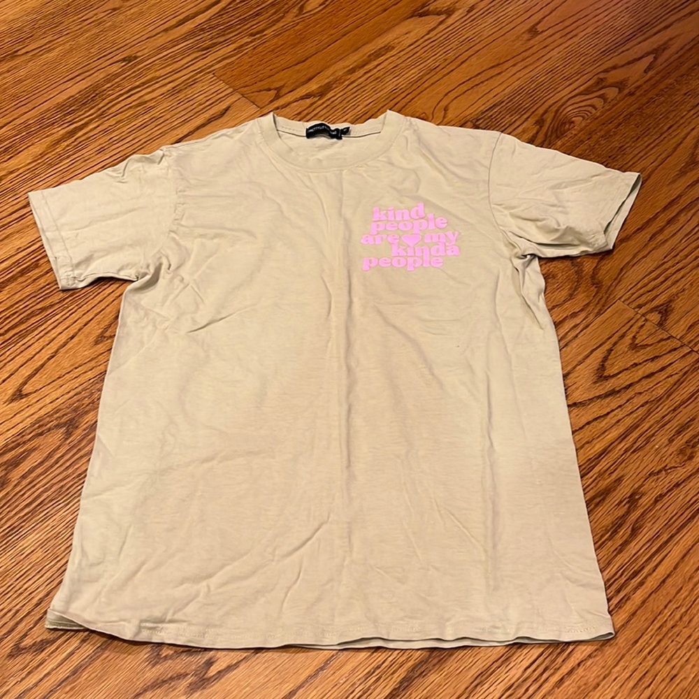 PrettyLittleThing Woman’s Kind People Are My Kind of People Tee Size M